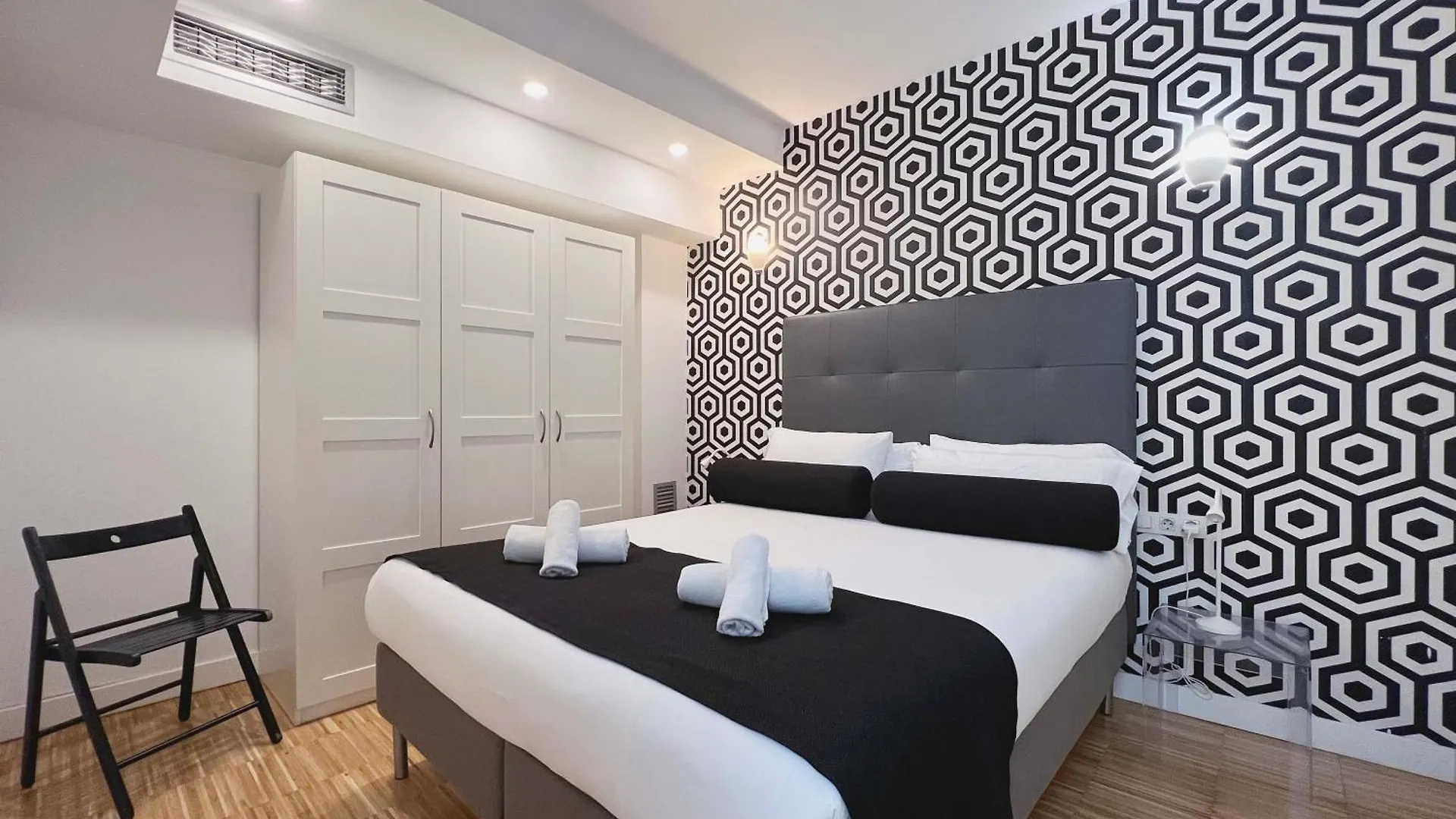 Stay U-Nique Apartments Pellaires Barcelona